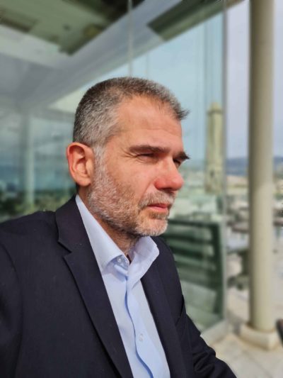 βιβλίο, μυθιστόρημα, επιστημονική φαντασία, εικονική πραγματικότητα, SoftEarth, εκδόσεις Πηγή